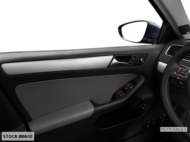 Volkswagen Jetta 2013 photo 8
