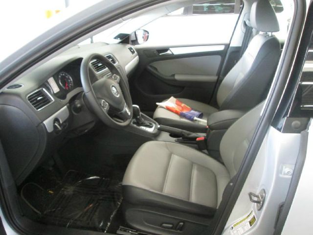 Volkswagen Jetta 2013 photo 3