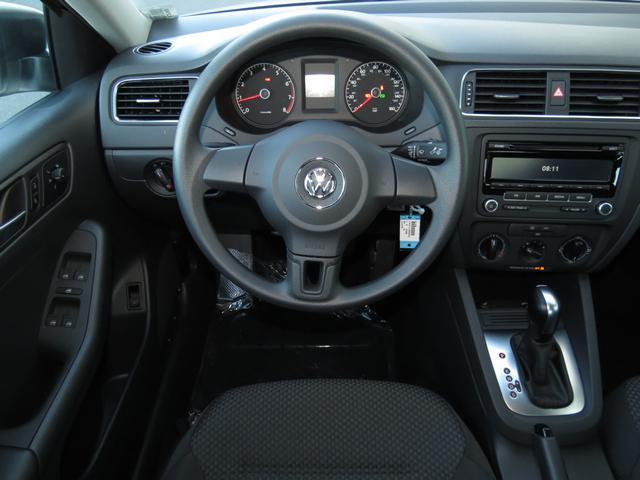 Volkswagen Jetta XR Sedan