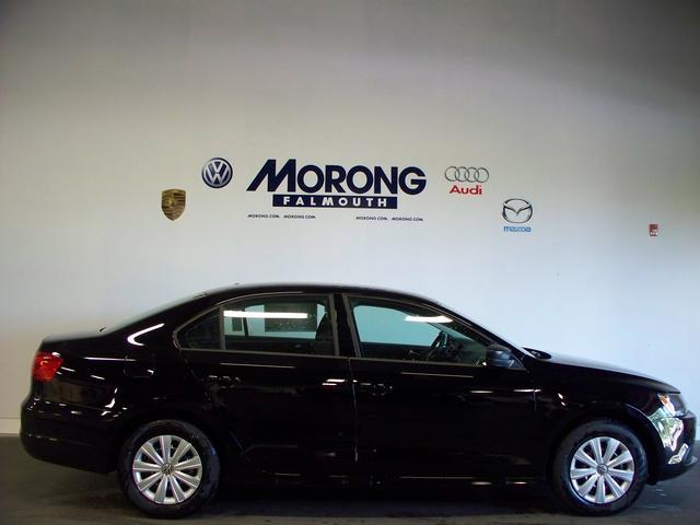 Volkswagen Jetta XR Sedan