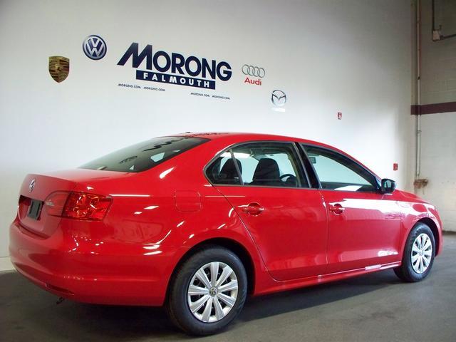 Volkswagen Jetta XR Sedan