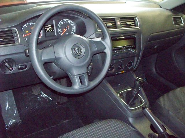 Volkswagen Jetta 2014 photo 3