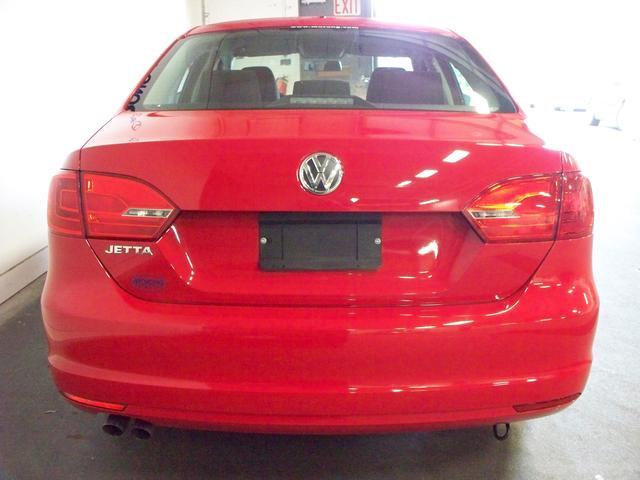 Volkswagen Jetta 2014 photo 4