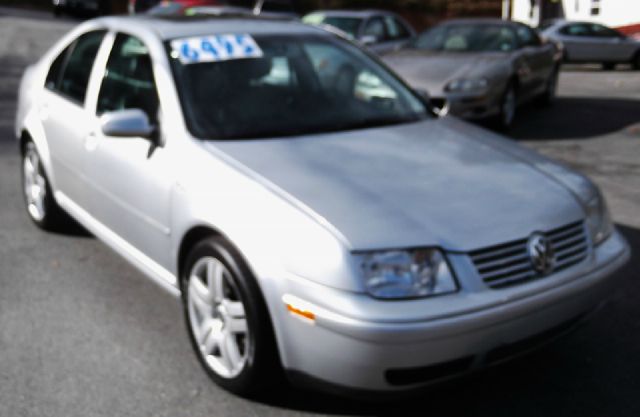 Volkswagen Jetta GLI 2004 photo 4