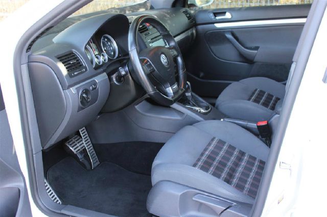 Volkswagen Jetta GLI 2008 photo 11