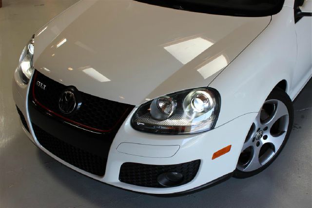 Volkswagen Jetta GLI 2008 photo 15