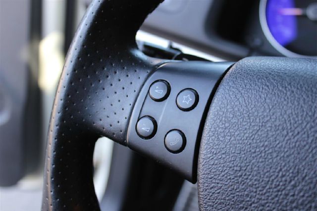 Volkswagen Jetta GLI 2008 photo 25