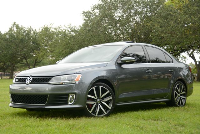 Volkswagen Jetta GLI 2012 photo 31