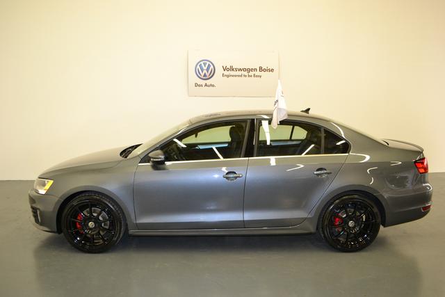 Volkswagen Jetta GLI 2012 photo 1