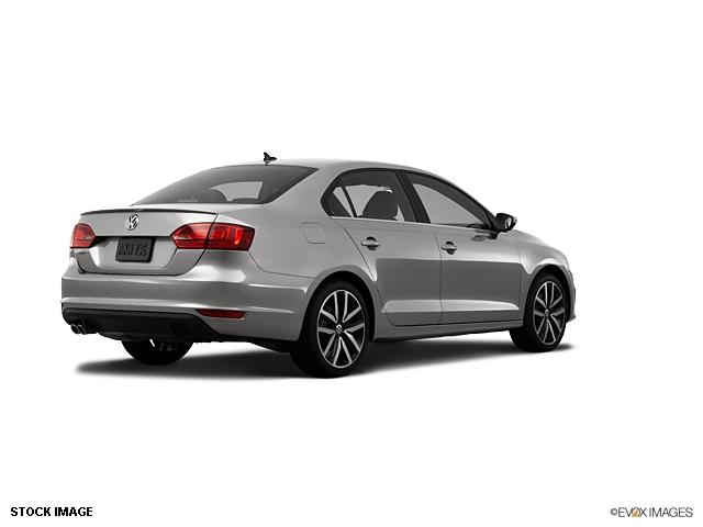 Volkswagen Jetta GLI 2012 photo 2