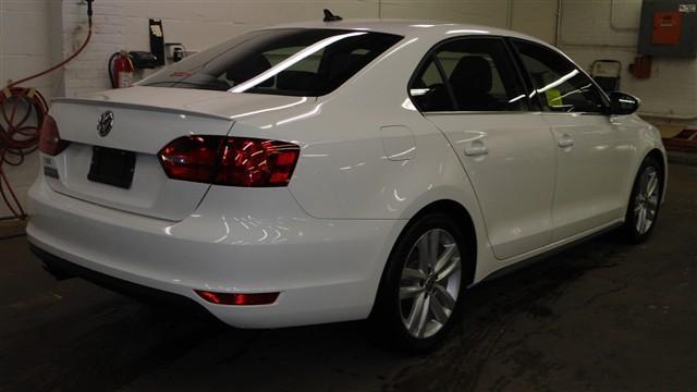 Volkswagen Jetta GLI 2012 photo 2