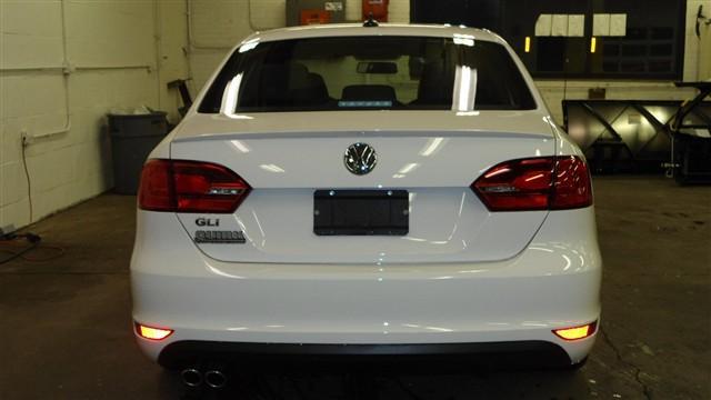 Volkswagen Jetta GLI 2012 photo 3