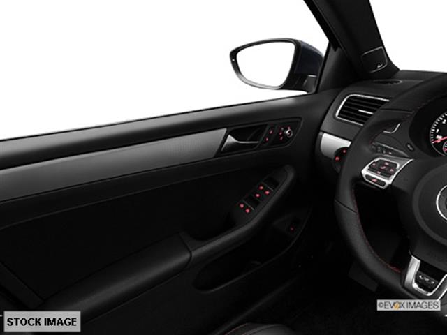 Volkswagen Jetta GLI 2013 photo 3