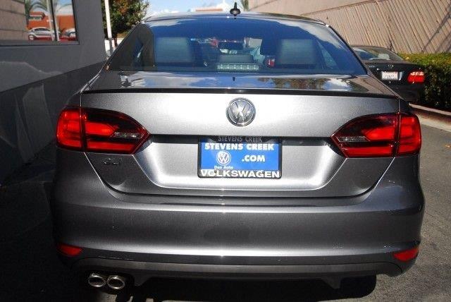 Volkswagen Jetta GLI 2013 photo 2