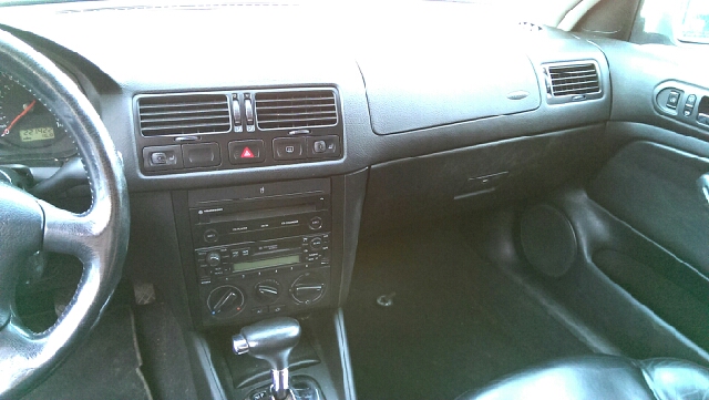 Volkswagen Jetta TDI 2000 photo 4