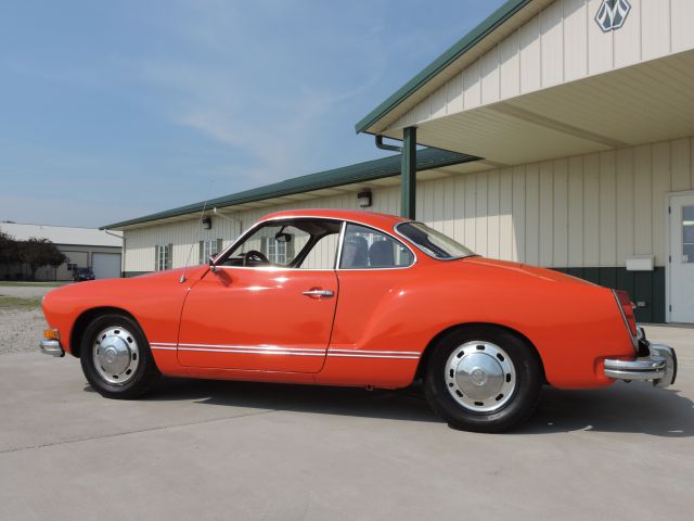 Volkswagen KARMANN GHIA 1974 photo 3