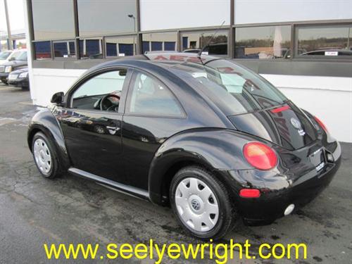 Volkswagen New Beetle 1998 photo 2