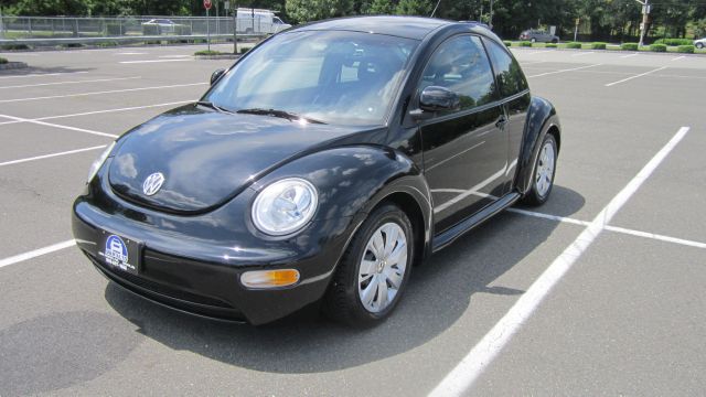 Volkswagen New Beetle 1998 photo 3