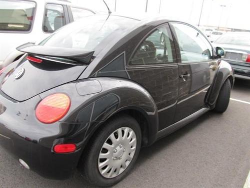 Volkswagen New Beetle 1998 photo 1