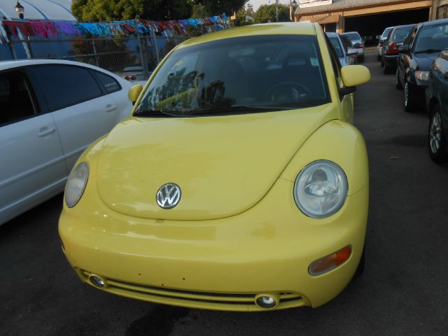 Volkswagen New Beetle 1998 photo 3