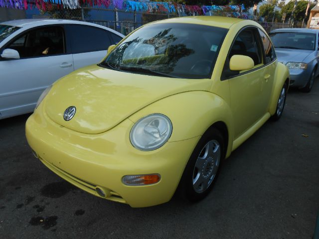 Volkswagen New Beetle 1998 photo 4