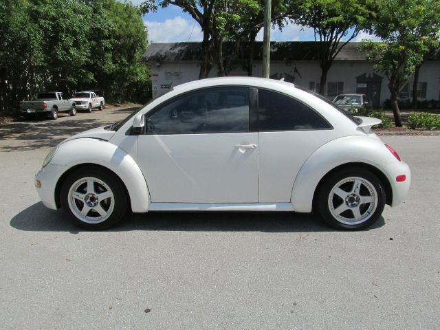 Volkswagen New Beetle 1998 photo 6