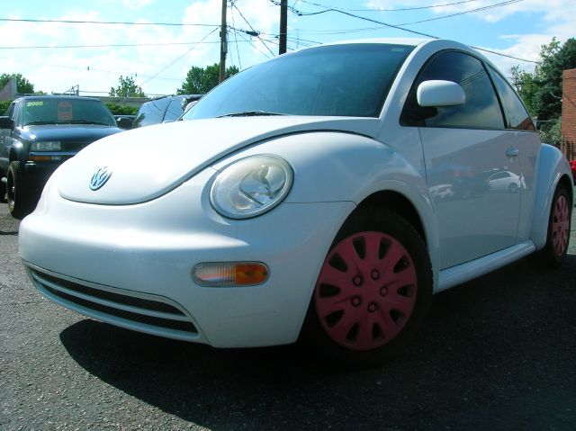 Volkswagen New Beetle 1998 photo 1