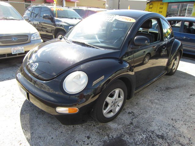 Volkswagen New Beetle 1998 photo 2