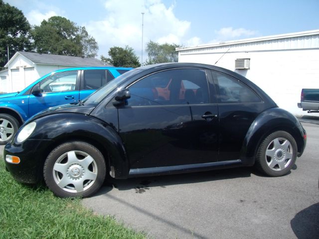 Volkswagen New Beetle 1998 photo 3