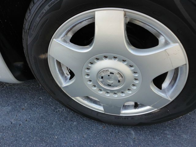 Volkswagen New Beetle 1998 photo 2