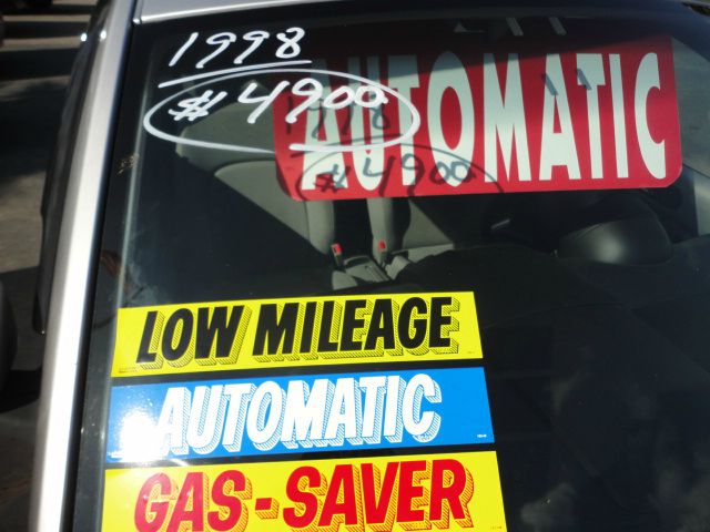 Volkswagen New Beetle 1998 photo 3