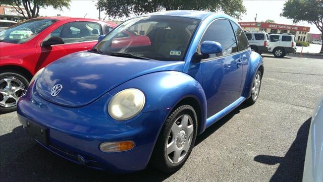 Volkswagen New Beetle 1998 photo 1