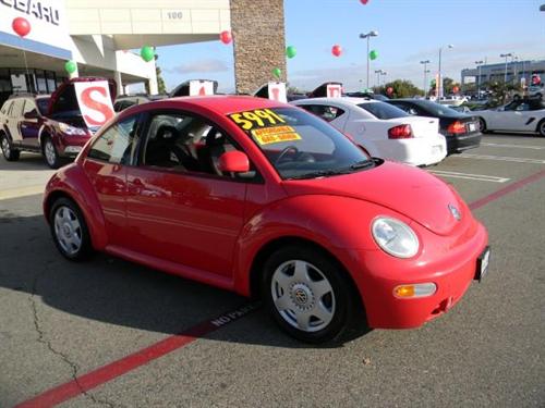 Volkswagen New Beetle 1998 photo 1