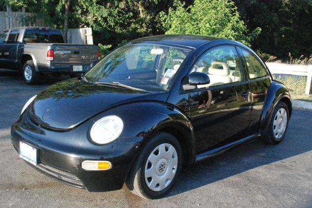 Volkswagen New Beetle 1998 photo 1