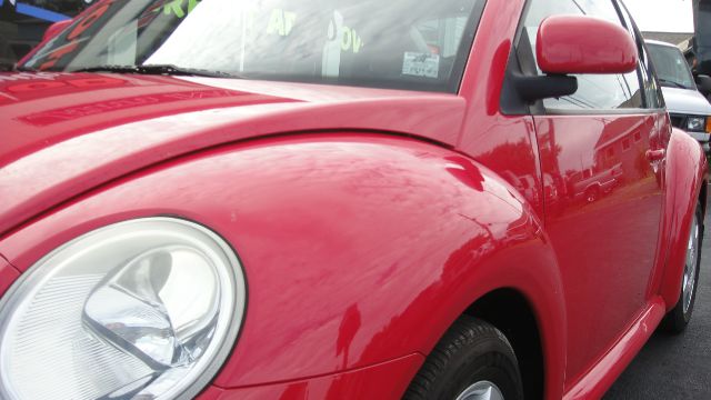 Volkswagen New Beetle 1998 photo 3