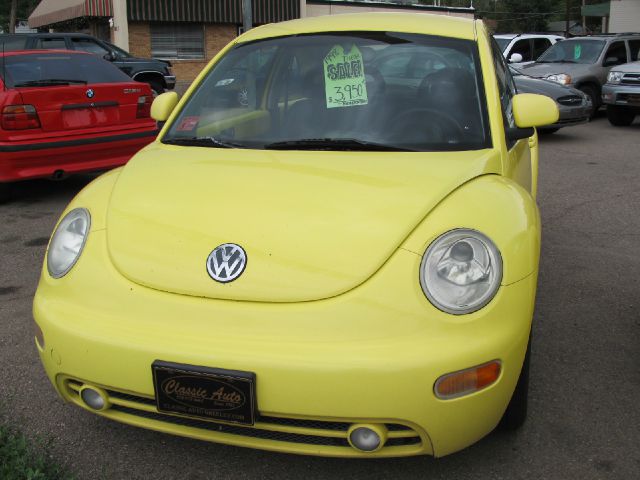 Volkswagen New Beetle 1998 photo 2