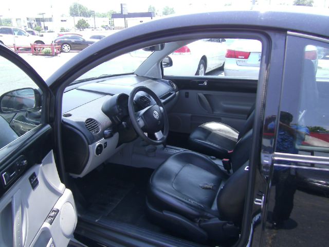 Volkswagen New Beetle 1999 photo 3