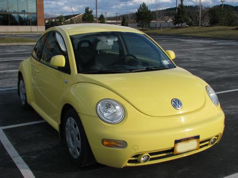 Volkswagen New Beetle FWD 4dr Sport Coupe