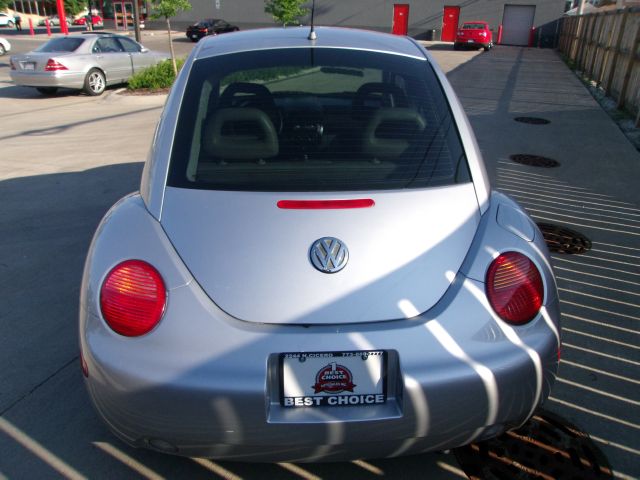 Volkswagen New Beetle 1999 photo 12