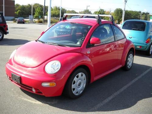 Volkswagen New Beetle FWD 4dr Sport Other