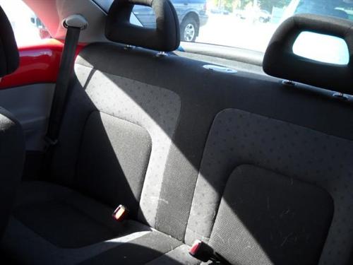 Volkswagen New Beetle 1999 photo 4