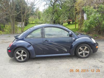 Volkswagen New Beetle 1999 photo 1