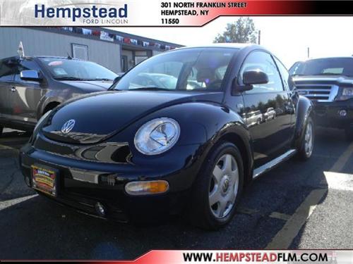 Volkswagen New Beetle FWD 4dr Sport Other