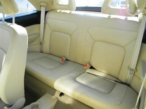 Volkswagen New Beetle 1999 photo 2