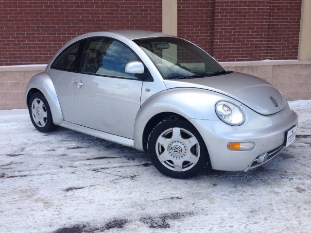 Volkswagen New Beetle 1999 photo 4