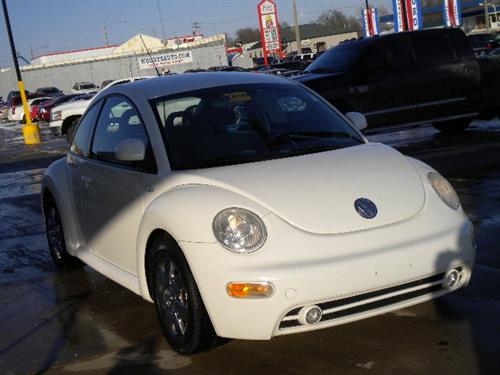 Volkswagen New Beetle 1999 photo 3