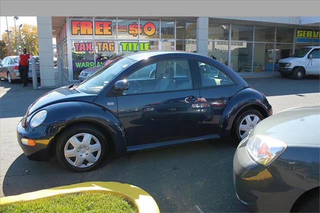 Volkswagen New Beetle 1999 photo 1