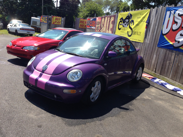 Volkswagen New Beetle 1999 photo 4