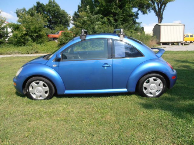 Volkswagen New Beetle 1999 photo 3