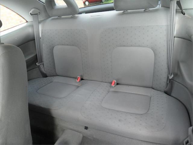 Volkswagen New Beetle 2000 photo 3